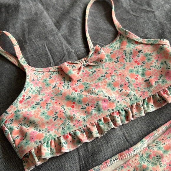 Gap or Old Navy bikini (girls 2/3?) - Picture 2 of 4